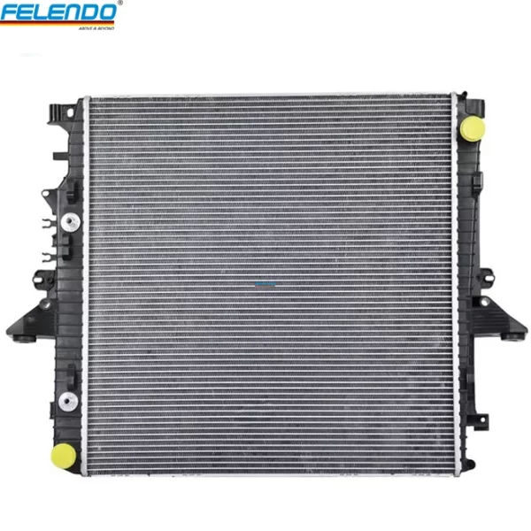 Felendo Radiator for Land Rover Discovery III IV Range Sport 4.0 4.2 4.4 2004-2014 PCC500041