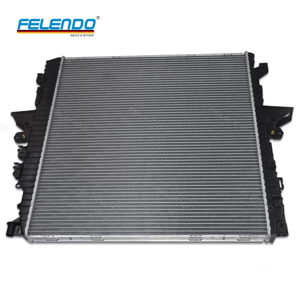 Felendo LR021777 PCC500041 PCC500630 Radiator for Discovery 3 & 4