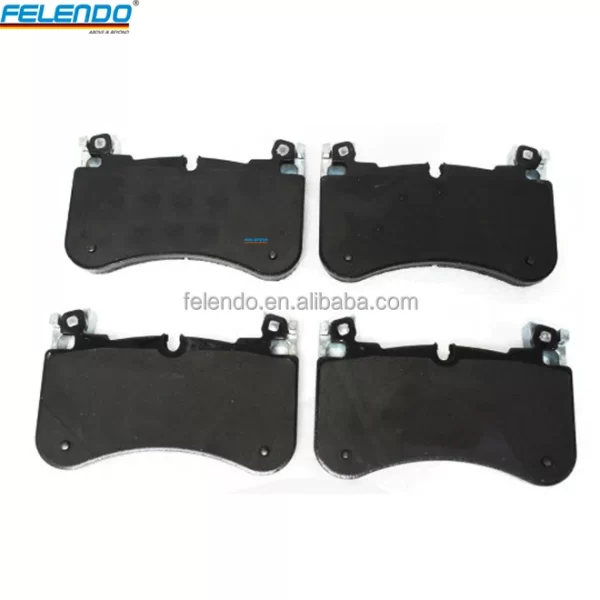 Front Disc Brake Pad Set for Range Rover Discovery 4 2017- Defender 2020 LR149626 LR157174